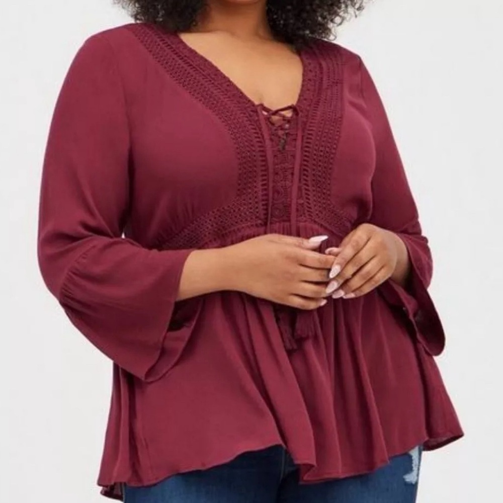 Torrid Boho Tunic Crochet Top 1x Maroon Purple Peasant V-Neck Shirt